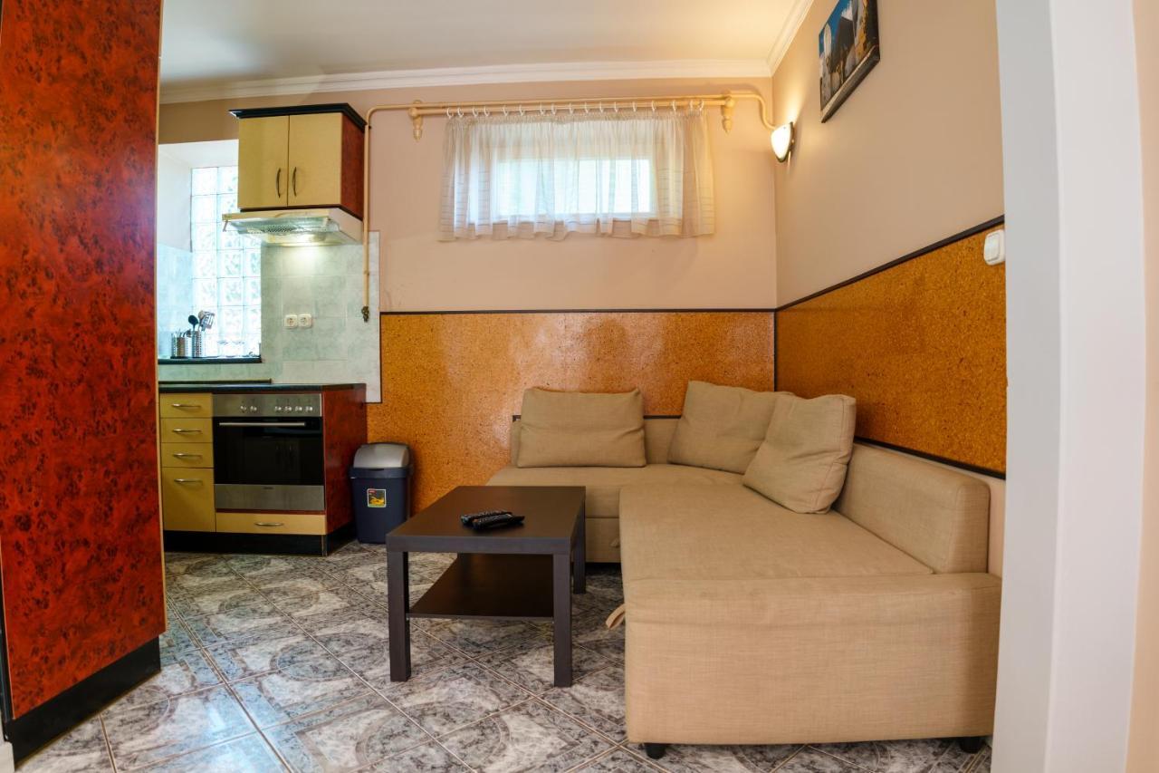 Aranyhíd Vendégház Makó Exterior foto