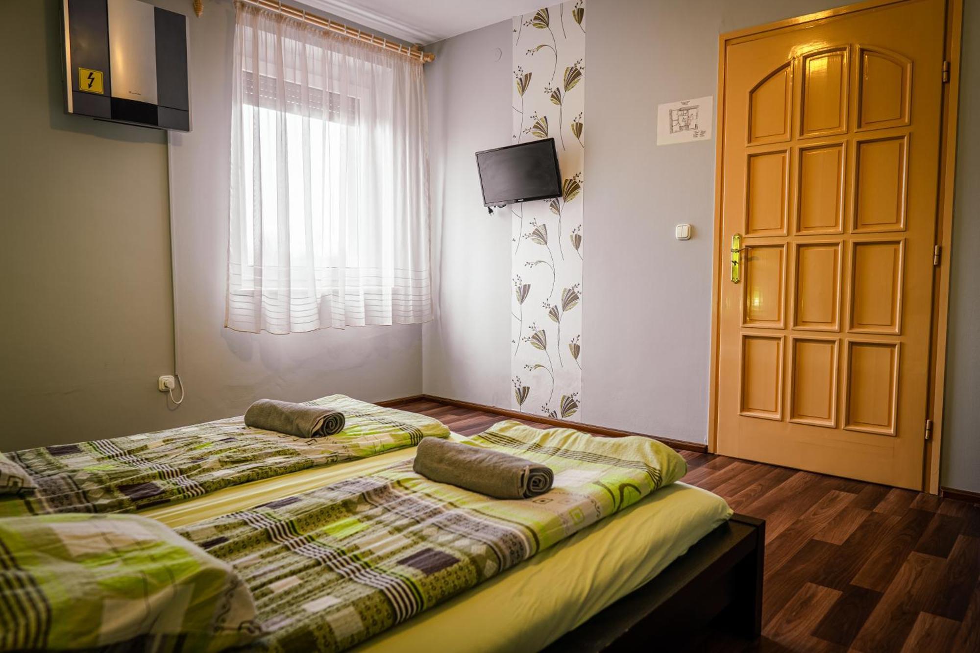 Aranyhíd Vendégház Makó Exterior foto